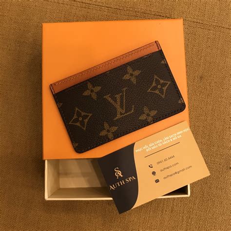 louis vuitton credit card holder mens|louis vuitton card holder used.